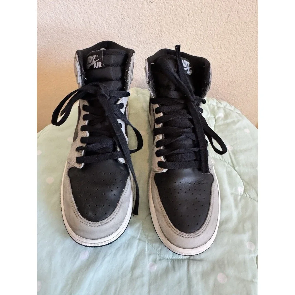 Nike Air Jordan 1 High Top Unisex Kids Sneakers Gray/Black Leather US 7